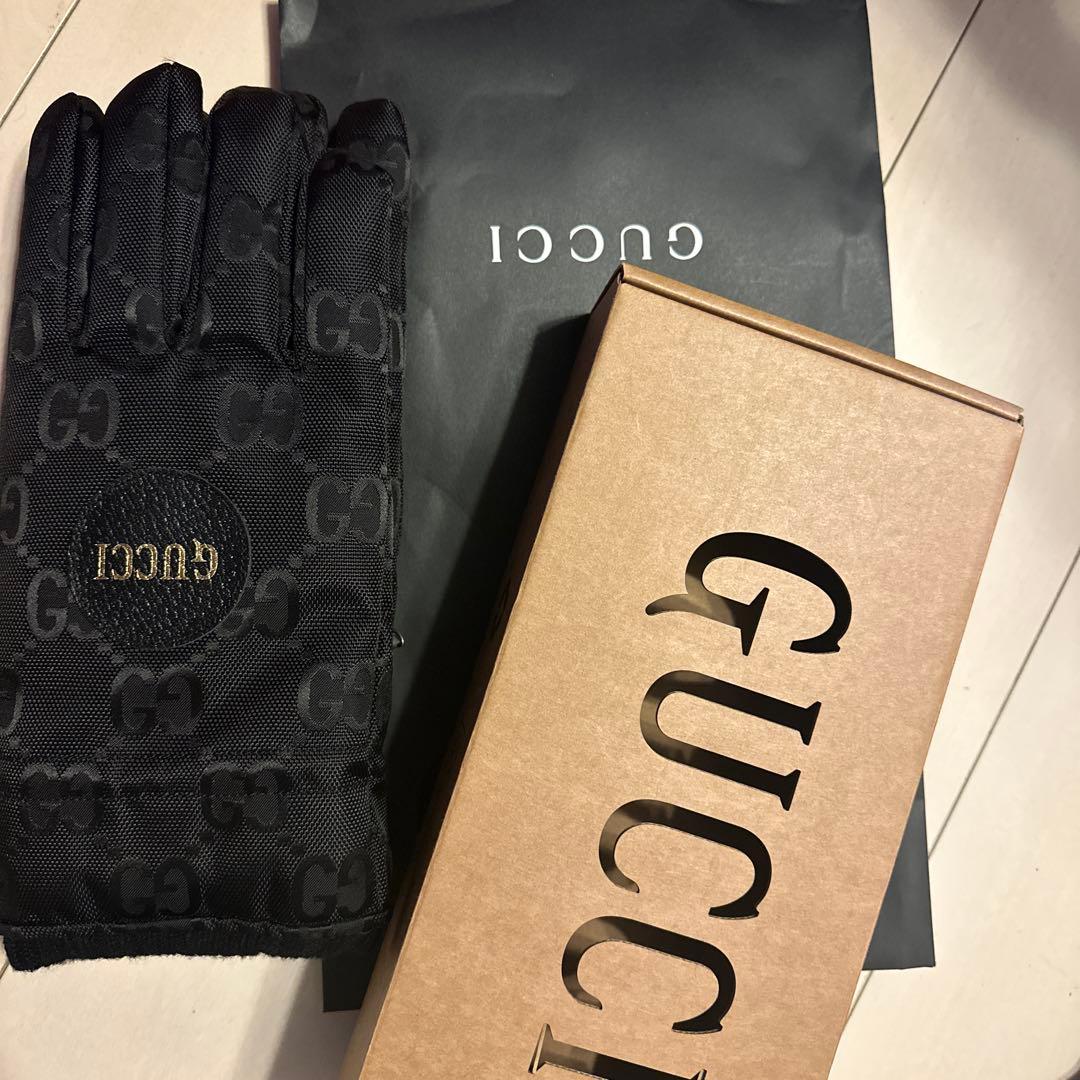 GUCCI ブラック GGパターン 手袋