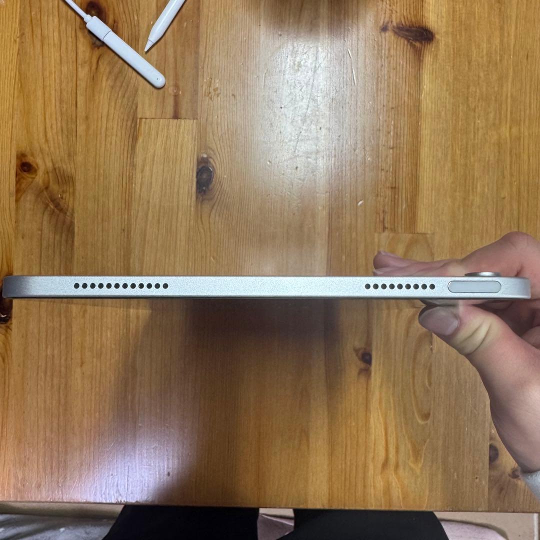 iPad 第10世代 本体 Pencilとカバー付き