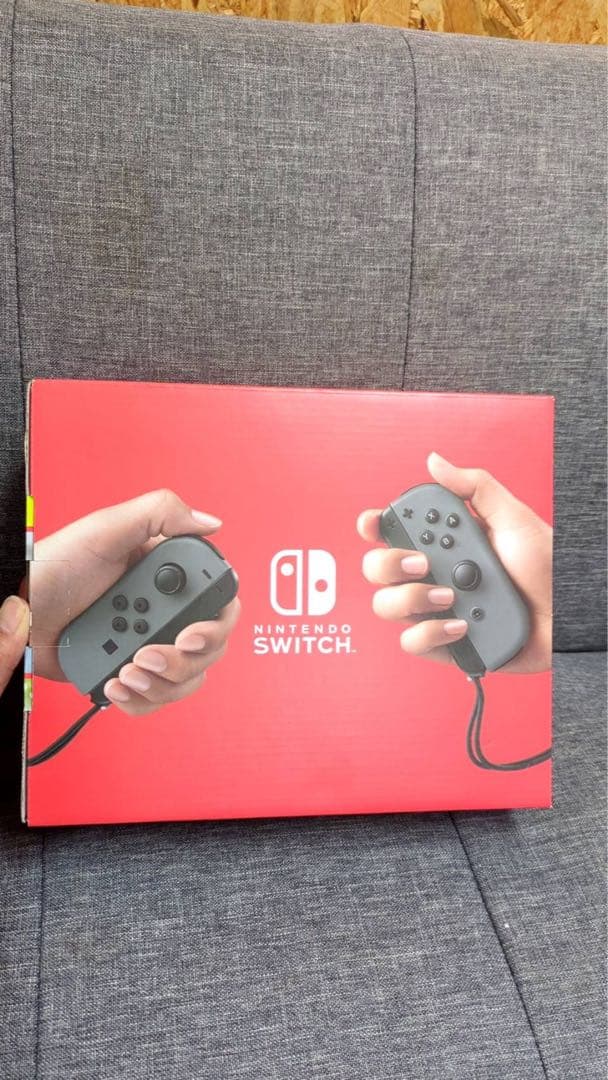 新品未使用　Nintendo Switch ブラック