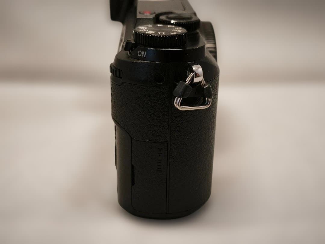 デジタルカメラ Panasonic LUMIX DMC-GX7MK2
