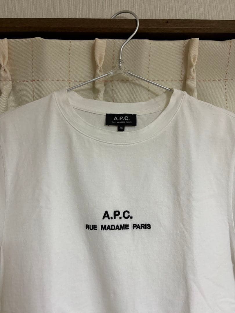 A.P.C. アーペーセー　ロゴ　白　半袖Tシャツ