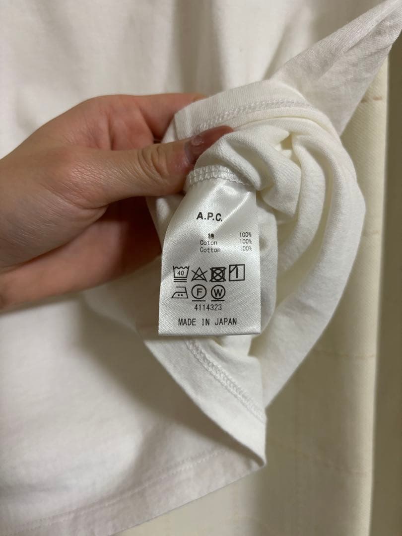 A.P.C. アーペーセー　ロゴ　白　半袖Tシャツ