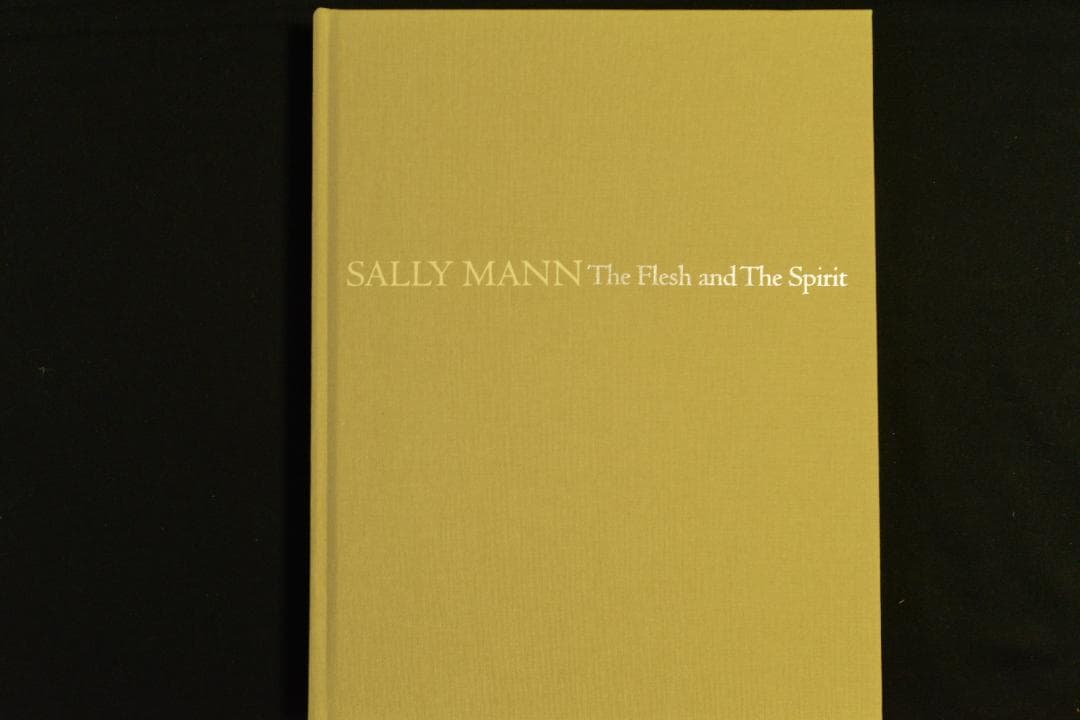 【Sally Mann: The Flesh and the Spirit】新品
