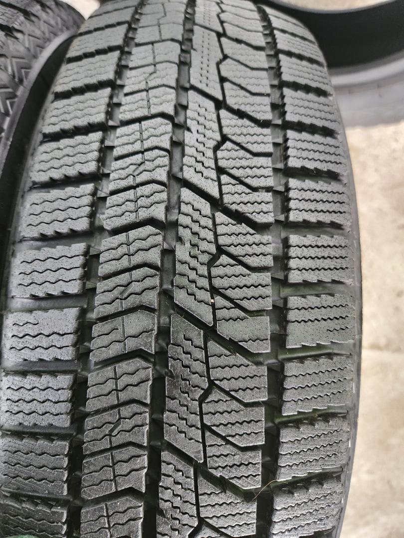 送料込☆2021年製TOYOトーヨータイヤ 175/65R15日本製☆4本