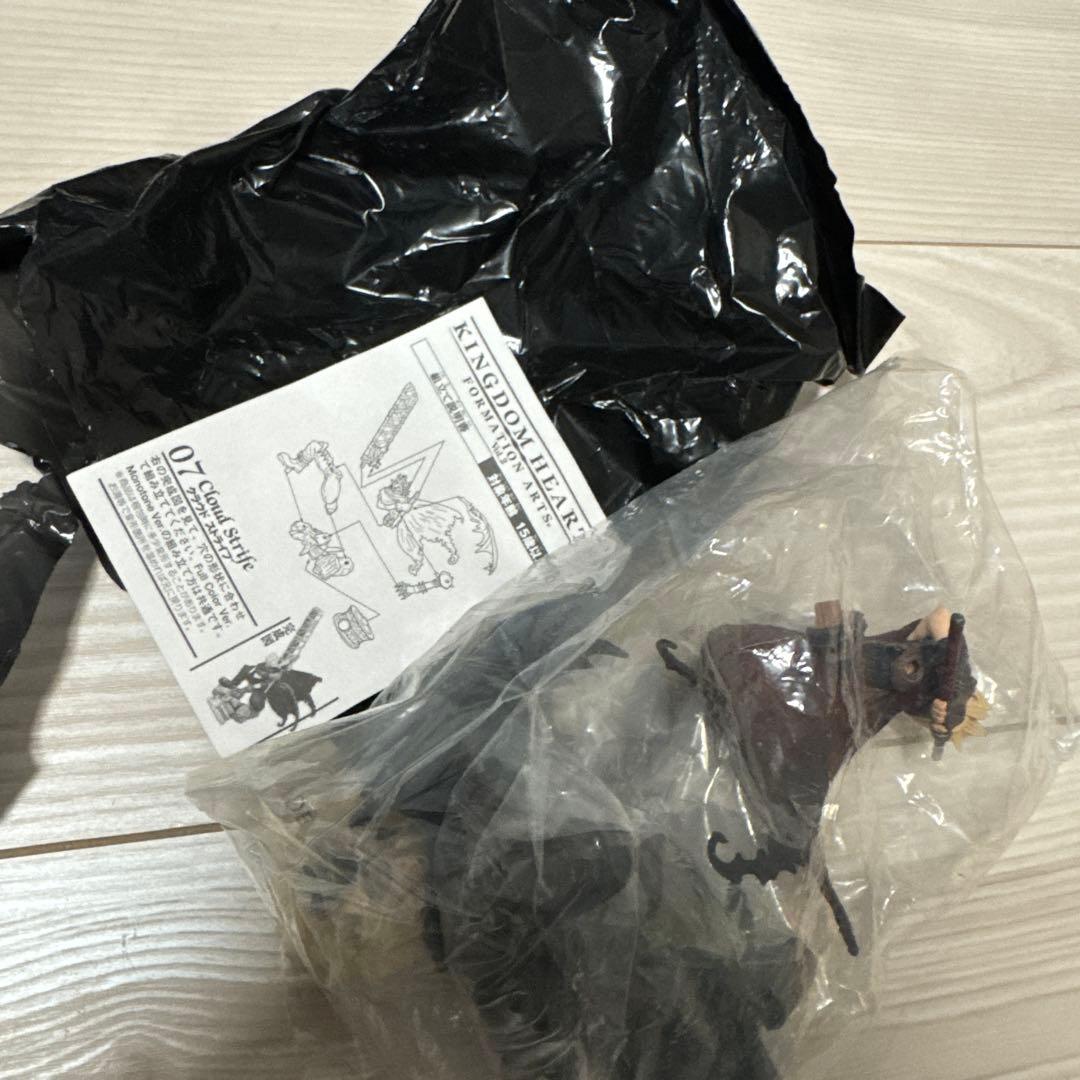 【内袋】未開封キングダムハーツ　フォーメーションアーツ　クラウド　カラー