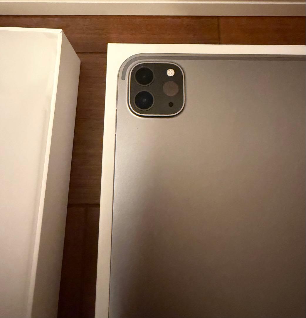 第4世代Apple iPad Pro11インチ シルバー 本体