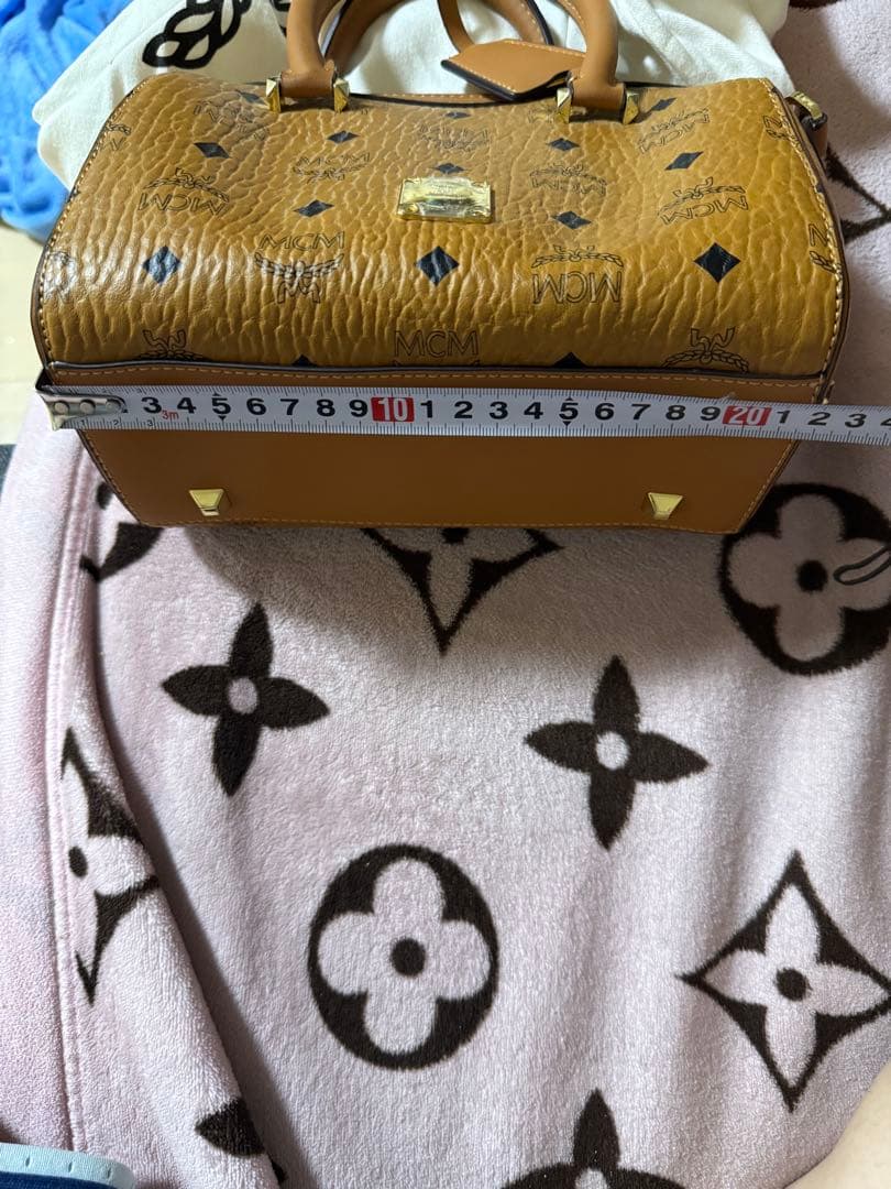 MCM ゴールド ボストンバッグ