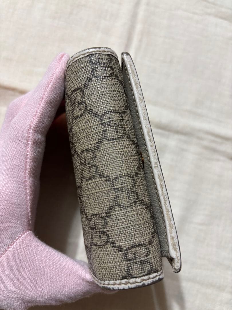 GUCCI ホースビット折り財布