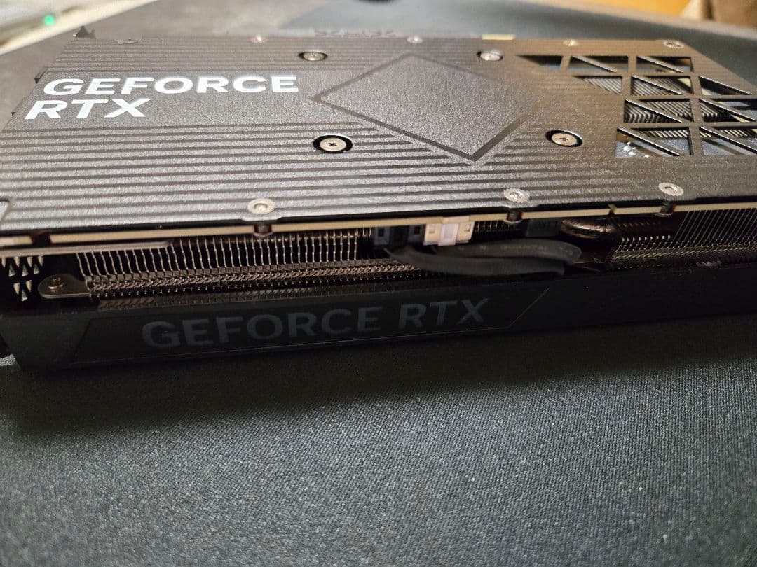 y*s様 NVIDIA GeForce RTX 4060 Ti 8GB
