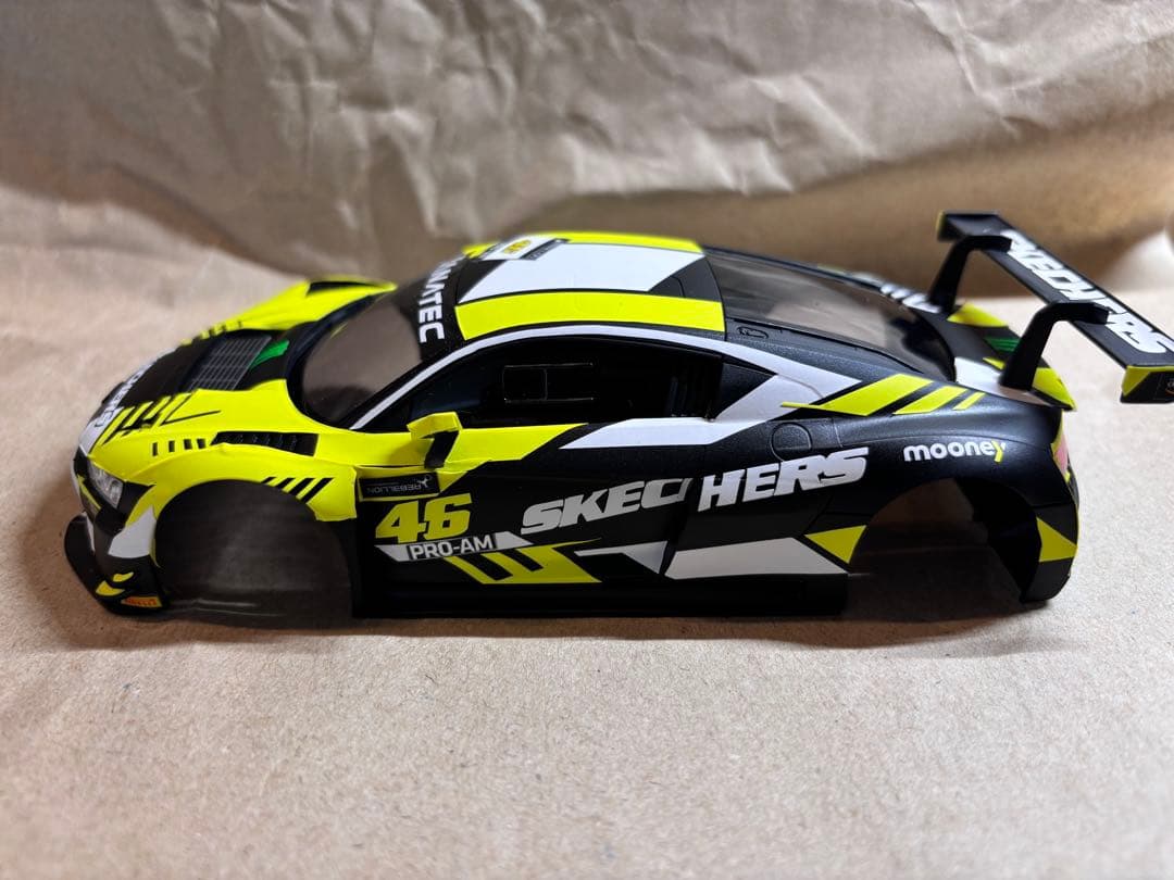 Miniz ボディ　Audi R8 LMS GT3 Skechers