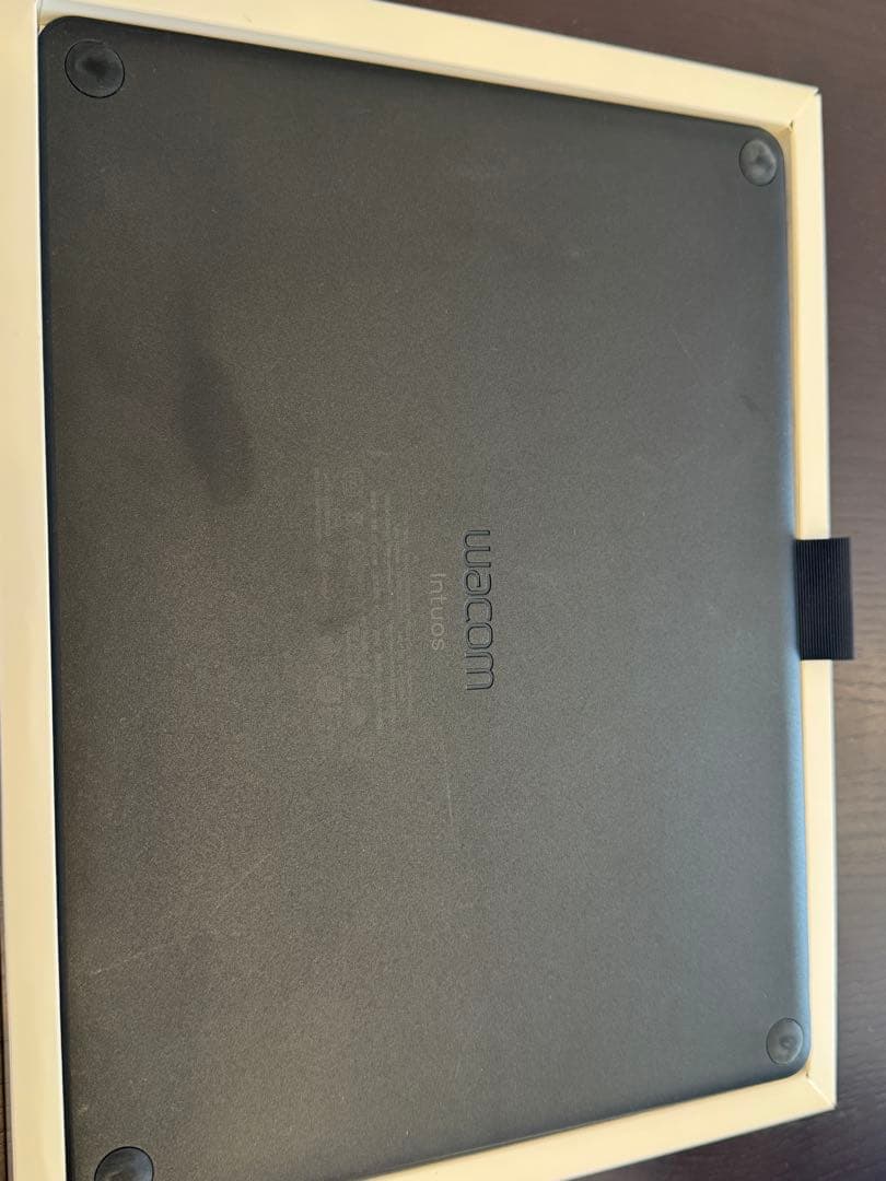 Wacom Intuos ペンタブレット 本体