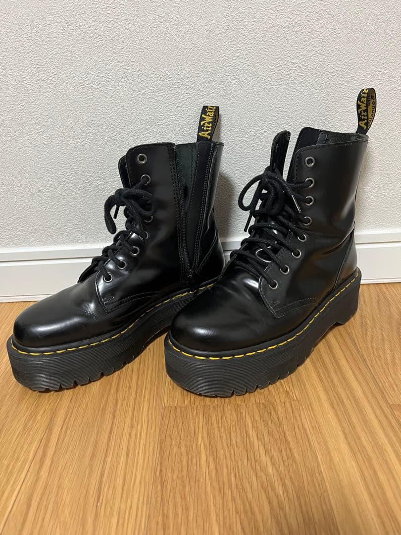 Dr.Martens ドクターマーチン　JADON 厚底　8ホール　厚底ブーツ