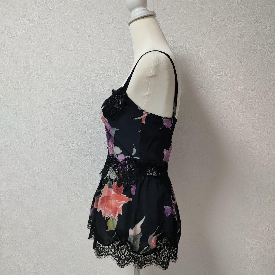 極美品❢DOLCE＆GABBANA　キャミソール　ノースリーブ