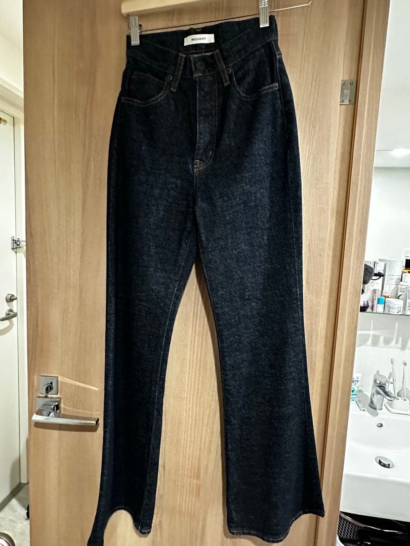 【moussy】フレアデニム　23