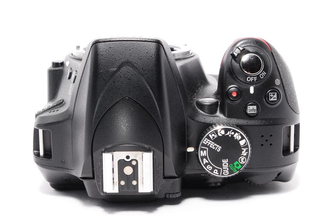 ショット数少なめ◆Flash Air付き◆Nikon D3300◆一眼レフカメラ