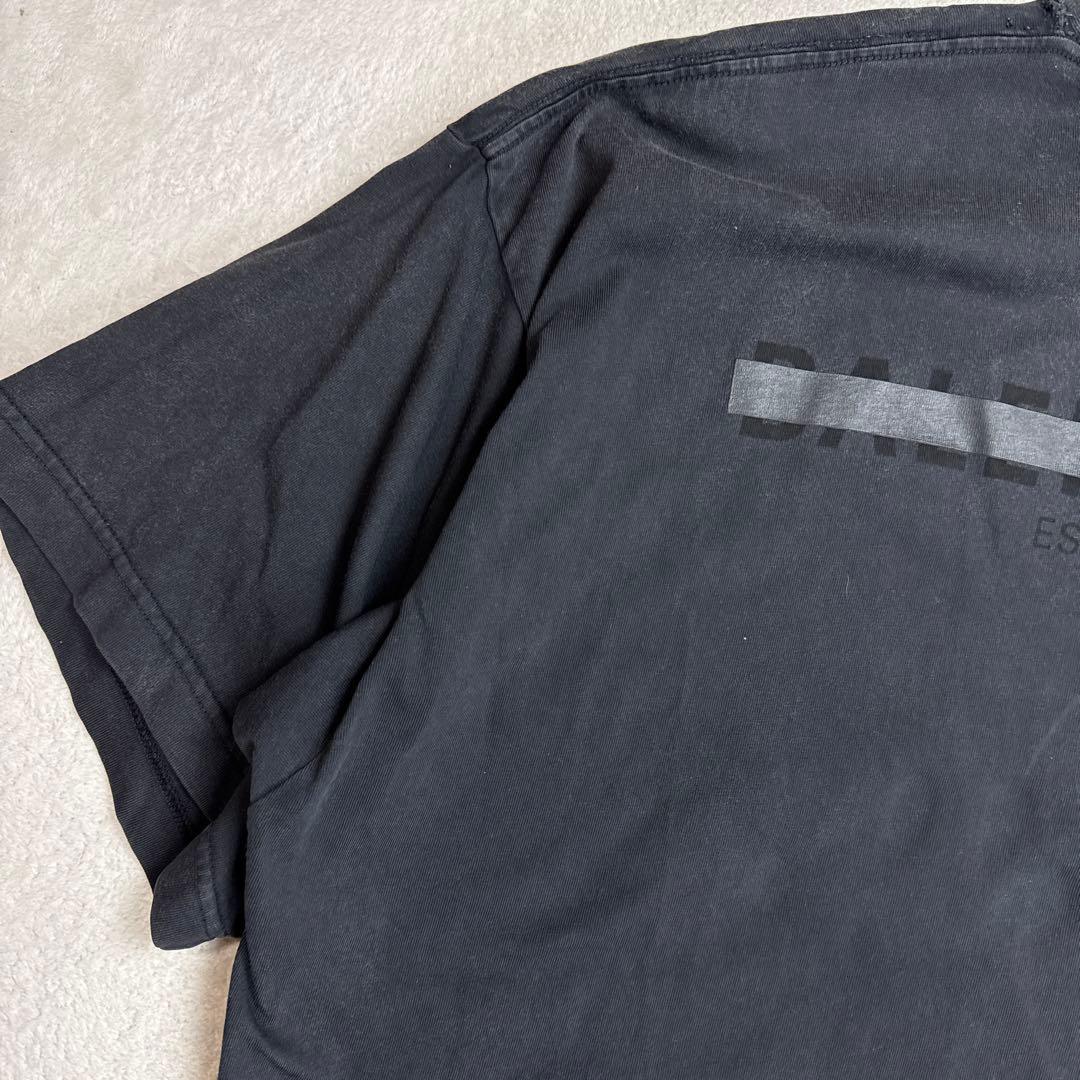 バレンシアガ　2022年　フェード加工オーバーサイズTシャツ　ブラック　Lサイズ