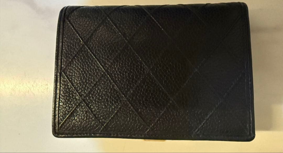 3月末までセール CHANEL ブラック レザー 二つ折り財布