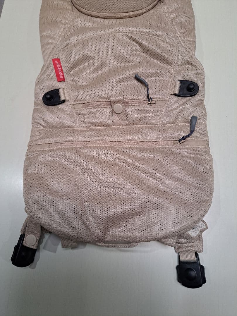 ベージュ メッシュ 抱っこ紐