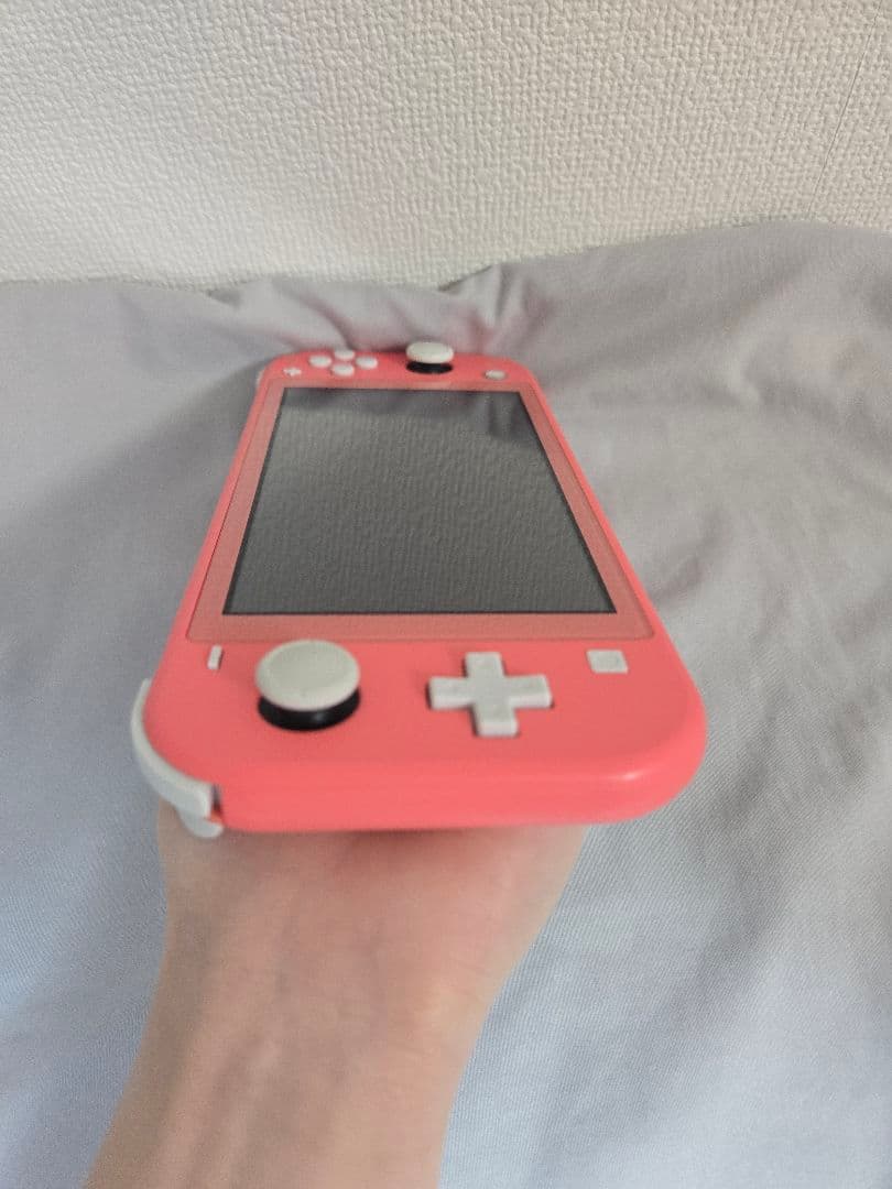 【美品】Switch Lite 本体のみ コーラルピンク