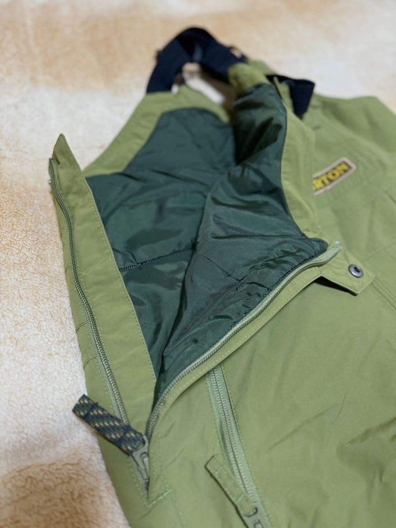 BURTON スノーボードウェア キッズ（Sサイズ）