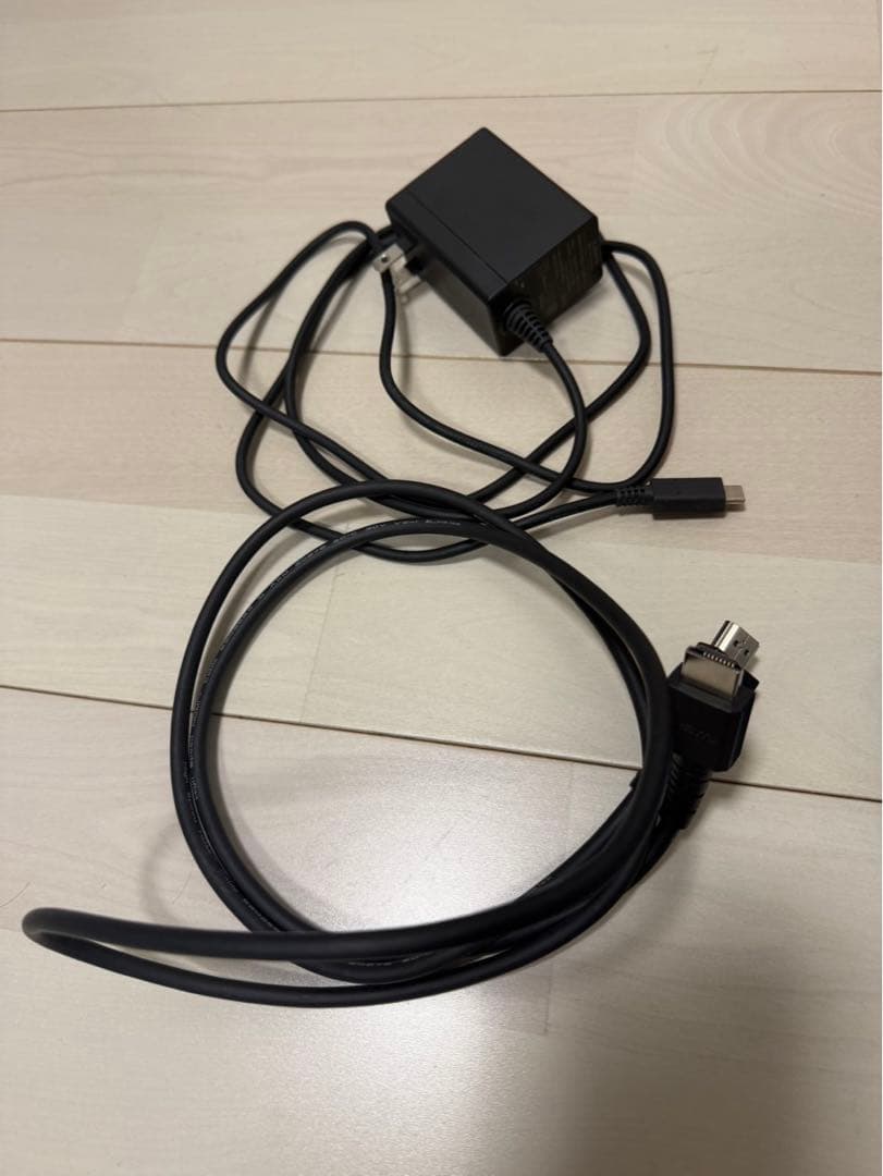 任天堂　Switch本体　箱あり付属品付き