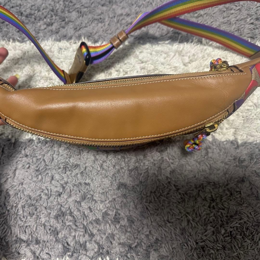 coach ウエストポーチ　ショルダーバック