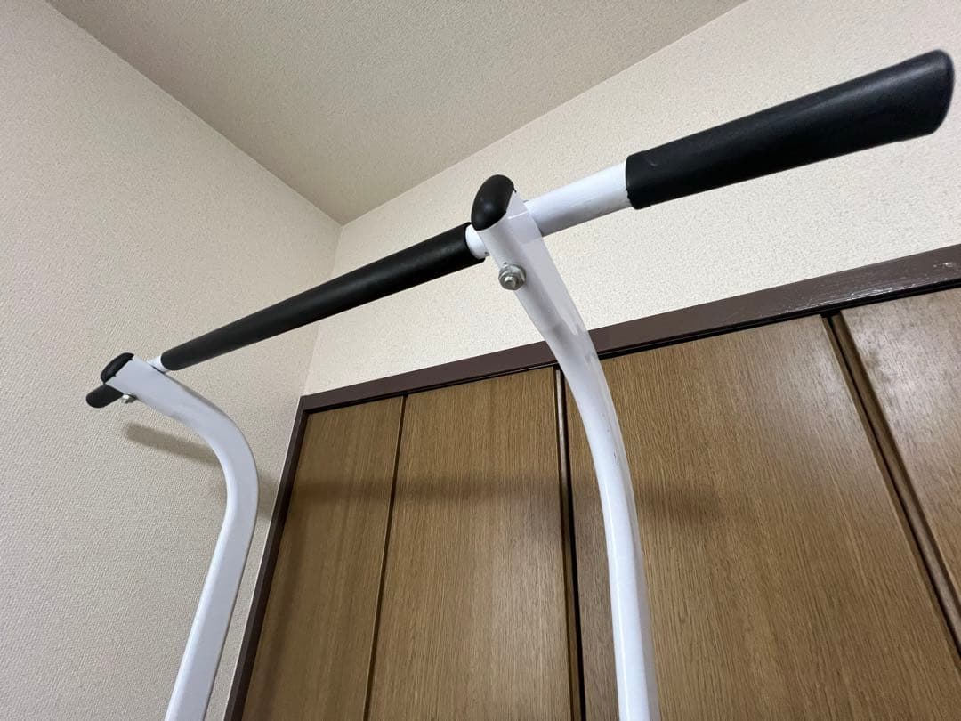 スタンド式懸垂器具 ホワイト