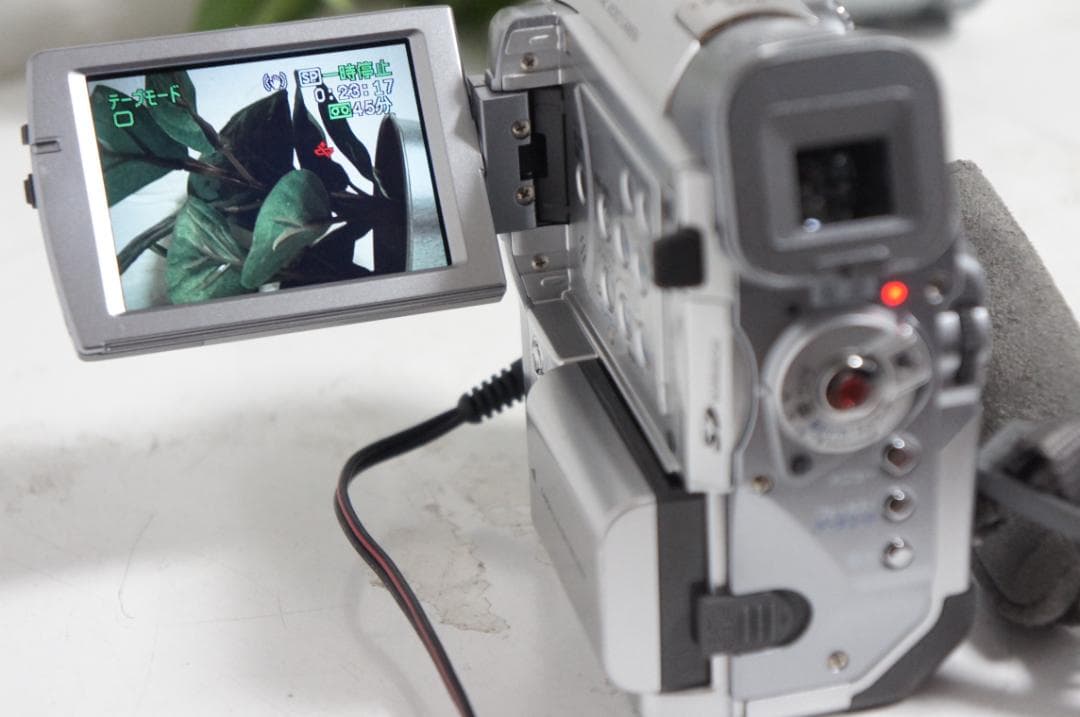 美品 IXY DV M3 Canon ダビング MiniDVビデオカメラ 303
