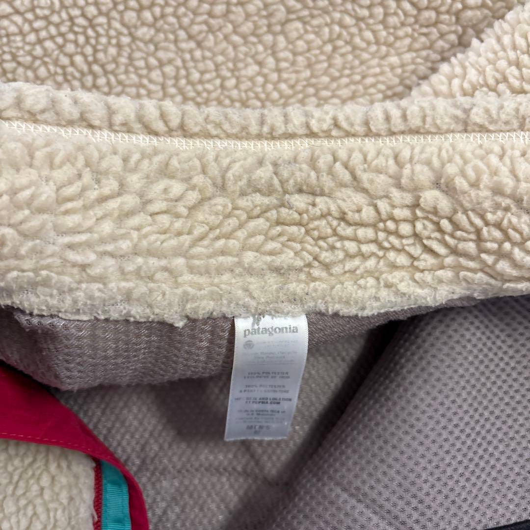 Patagonia パタゴニア レトロX フリースベスト M クリーム/赤