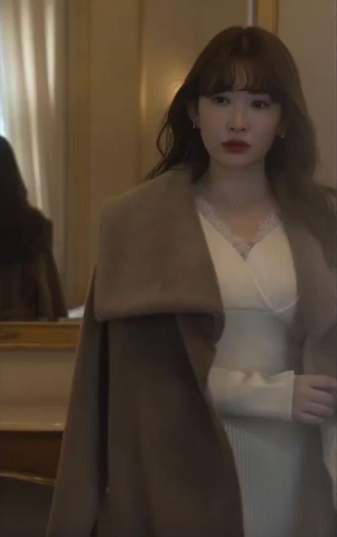 Her lip to Grace Wrap Coat (latte)M完売品