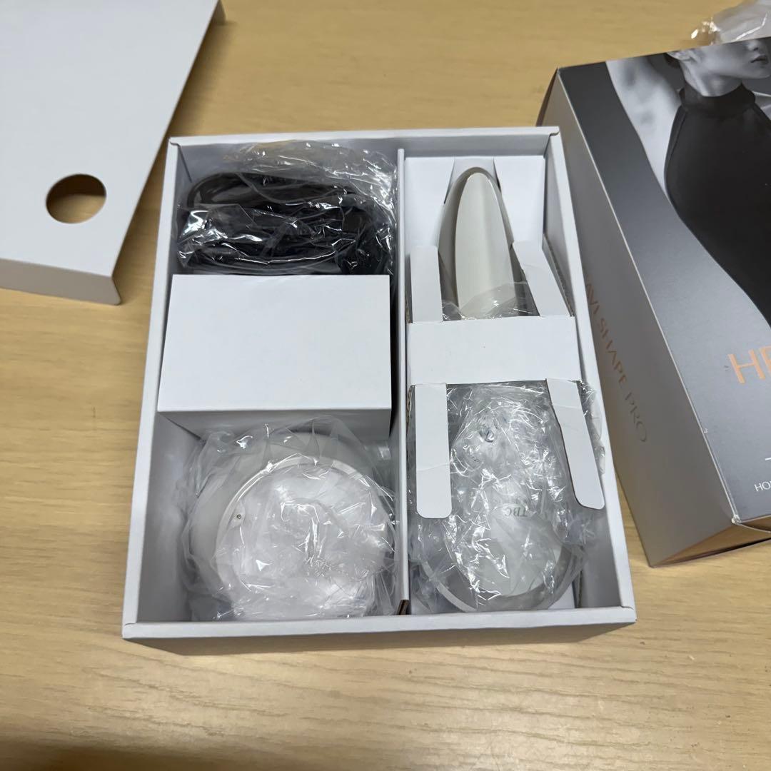 新品未使用　TBC公式 ヒートキャビシェイプPRO キャビテーション