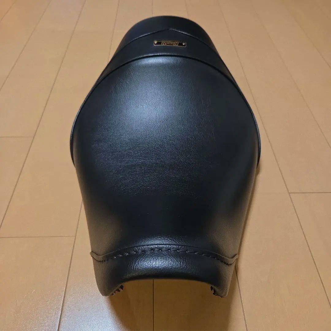 K&H製ソロシート XL1200 '04〜スポーツスター
