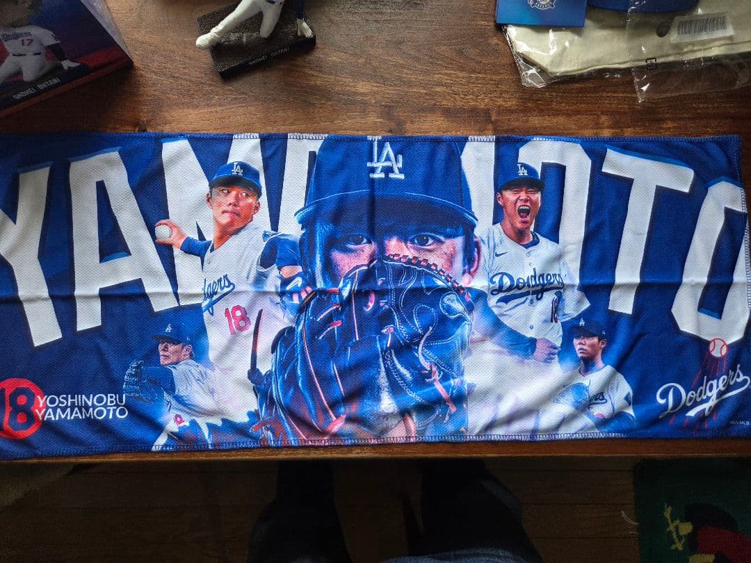 大谷翔平ボブルヘッド含む６点、ドジャースFan Club限定品（新品、未開封）