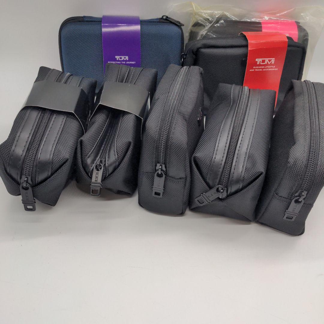 非売品 未使用 中身あり tumi トラベル ポーチ アメニティ 8点セット