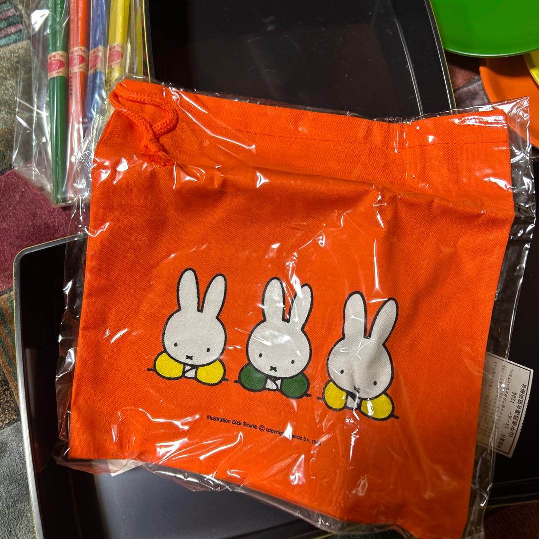 クロミッフィー ちゃん重箱　取り皿　お箸セット