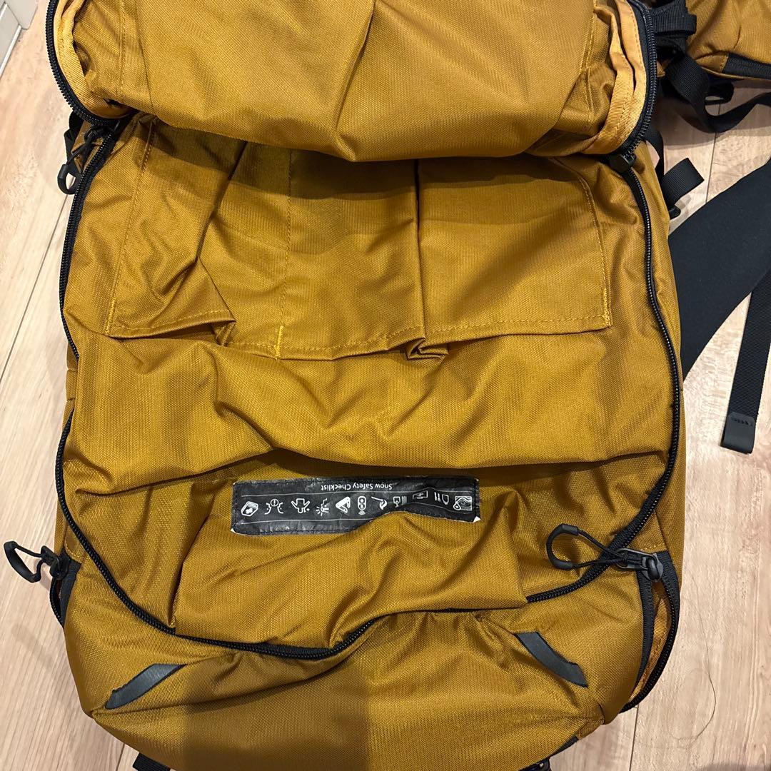 The north face ■CHUGACH 35