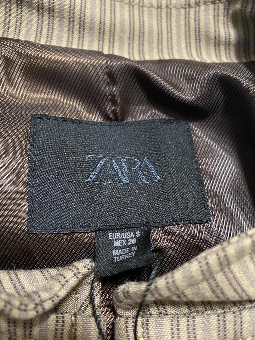 完売品 ZARA ストライプ柄フィットブレザー S ナポレオン