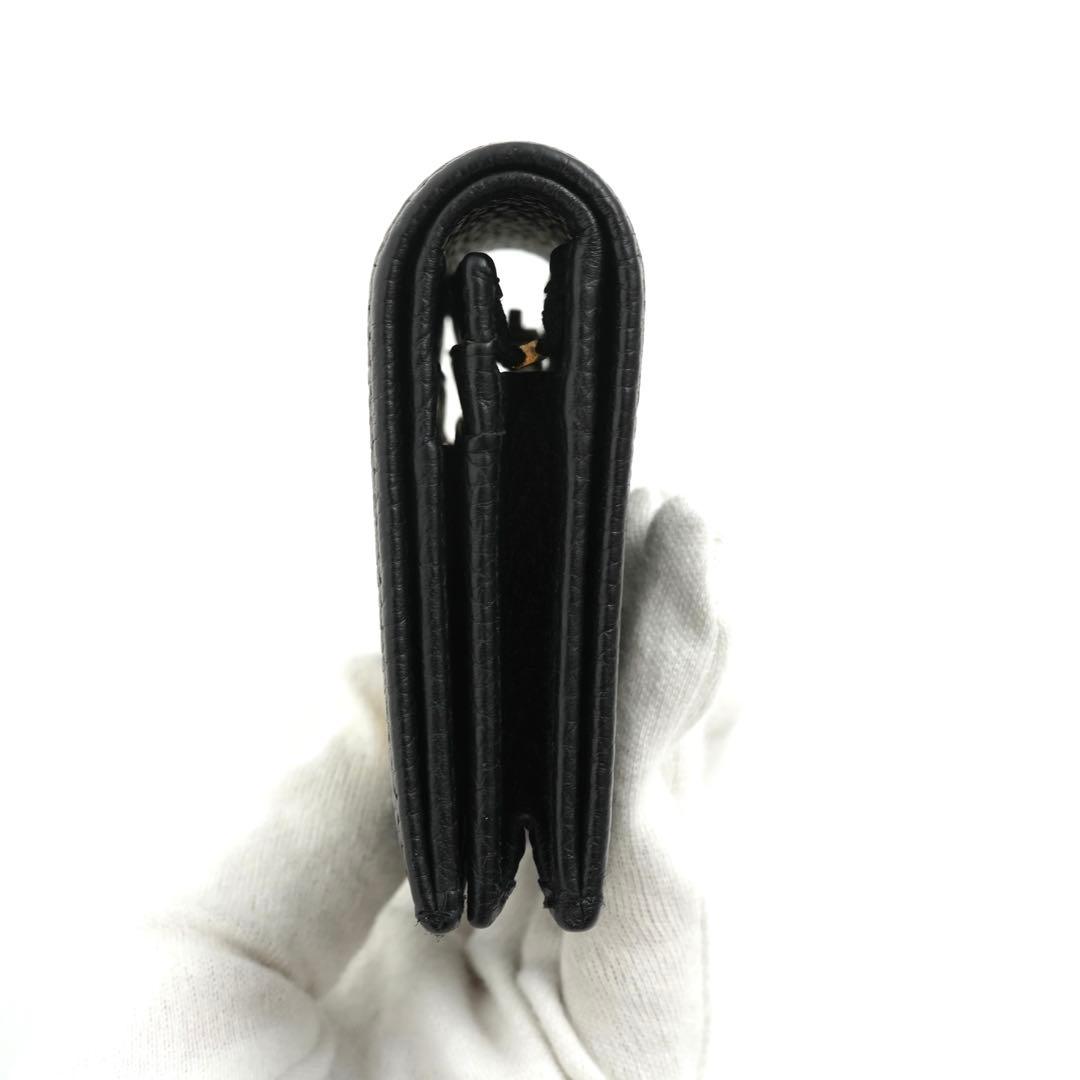 ✨未使用展示品✨　GUCCI ミニ財布　マーモント　GGロゴ 二つ折り　黒色
