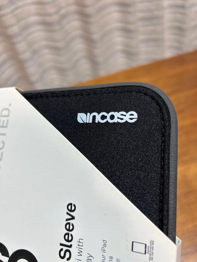 Incase iPad mini ICON 耐衝撃 スリーブケース インケース