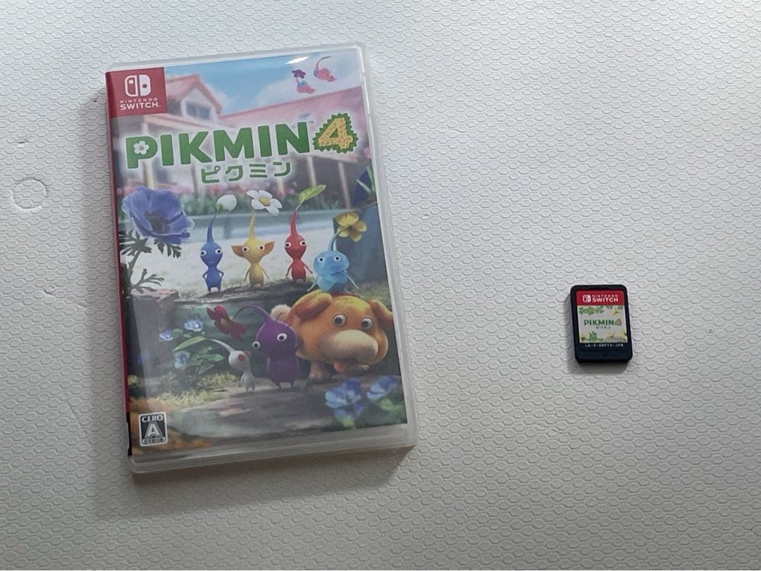 【値下げ中】PIKMIN 1+2 3 4 3個セット　Switchカセット