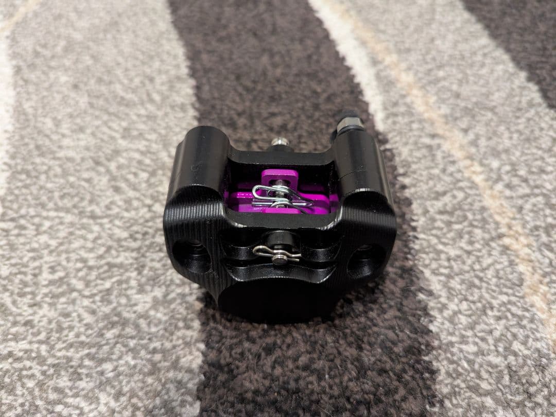 Folamdo製 84mm ブレーキキャリパー カニ　新品