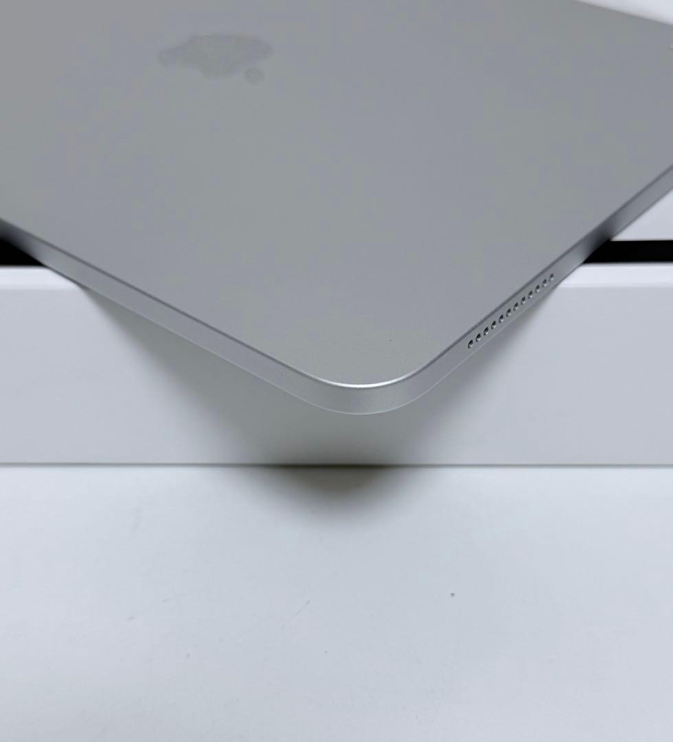 iPad 第10世代　64GB Wi-Fiモデル　極美品