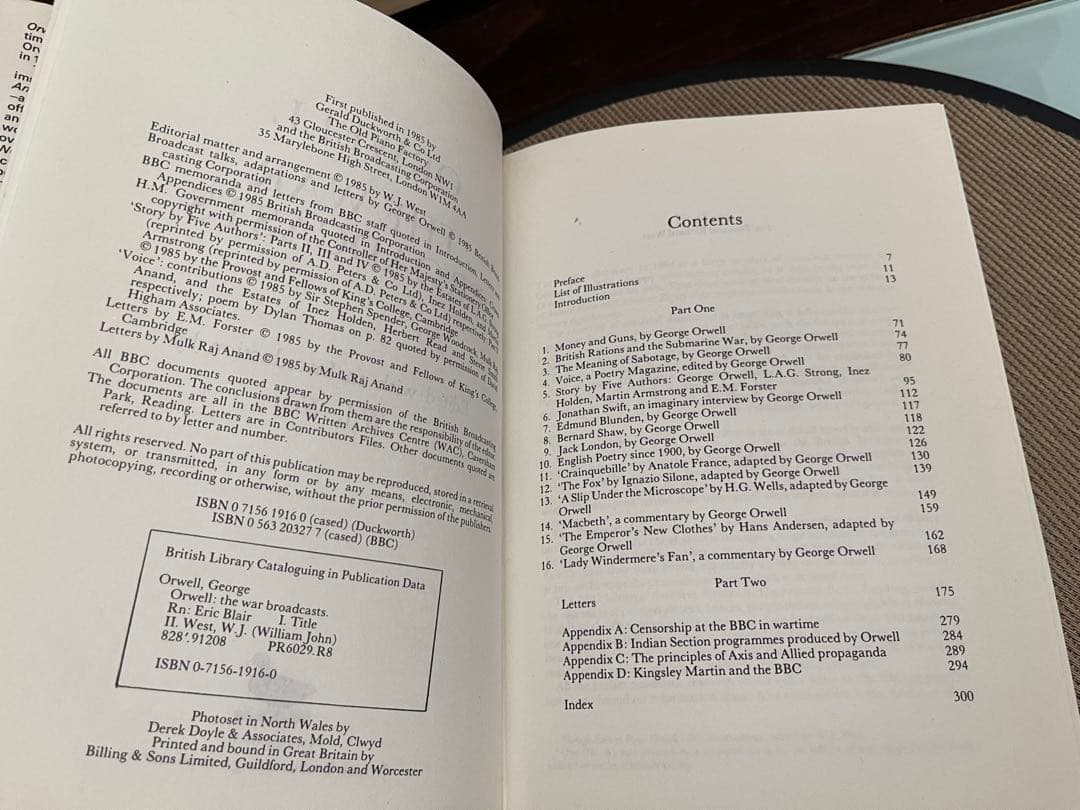 洋書 ORWELL THE WAR BROADCASTS