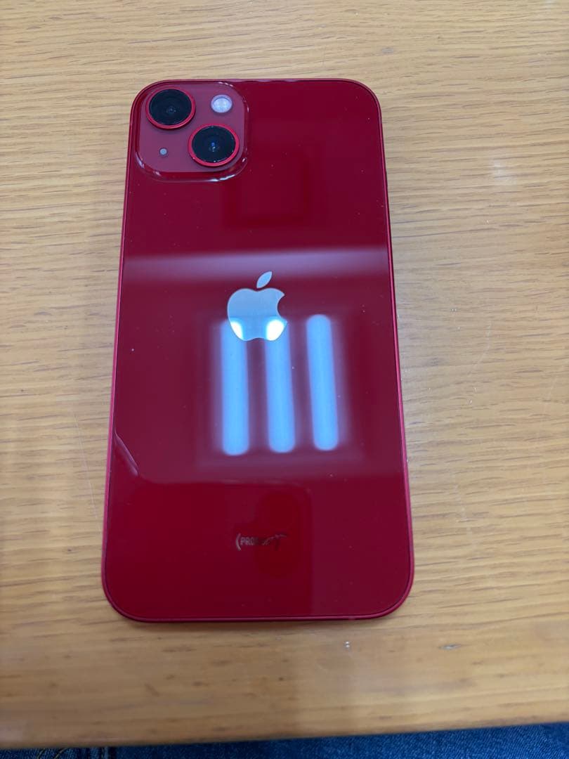 Apple iPhone 13 (256GB) レッド　ケース付き