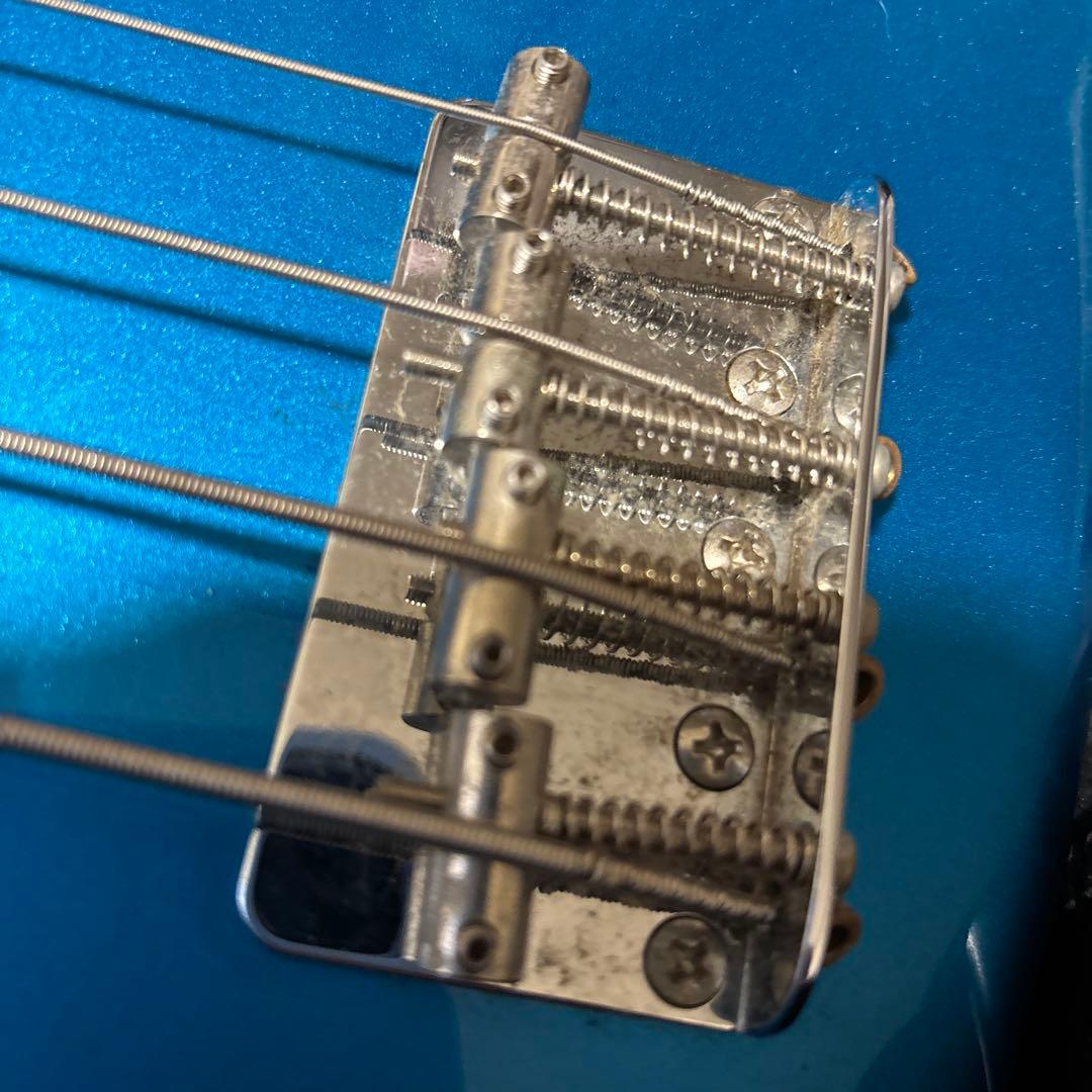 Fender Jazz Bass ハードケース付き