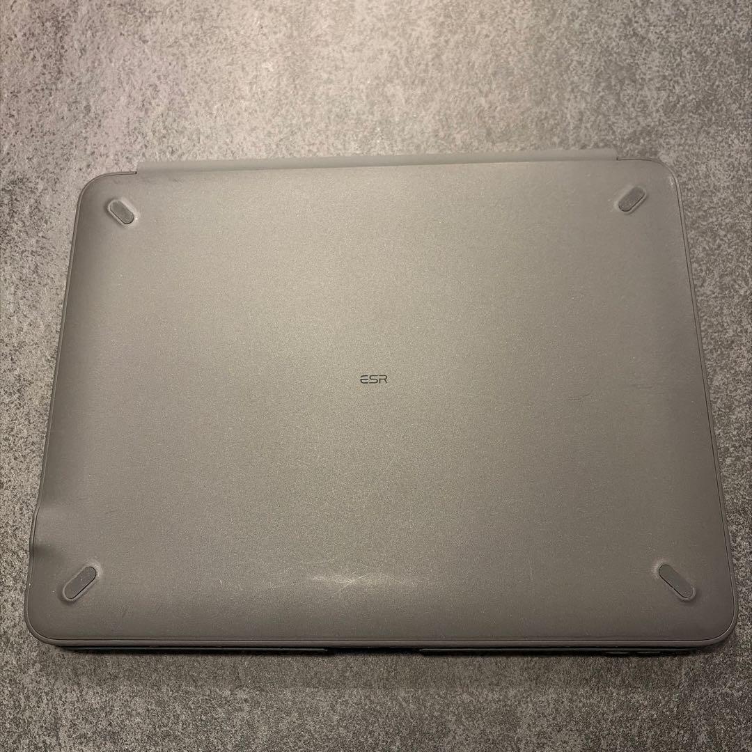 ESR KEYBOARD CASE（iPad 11th(A16)/10th）