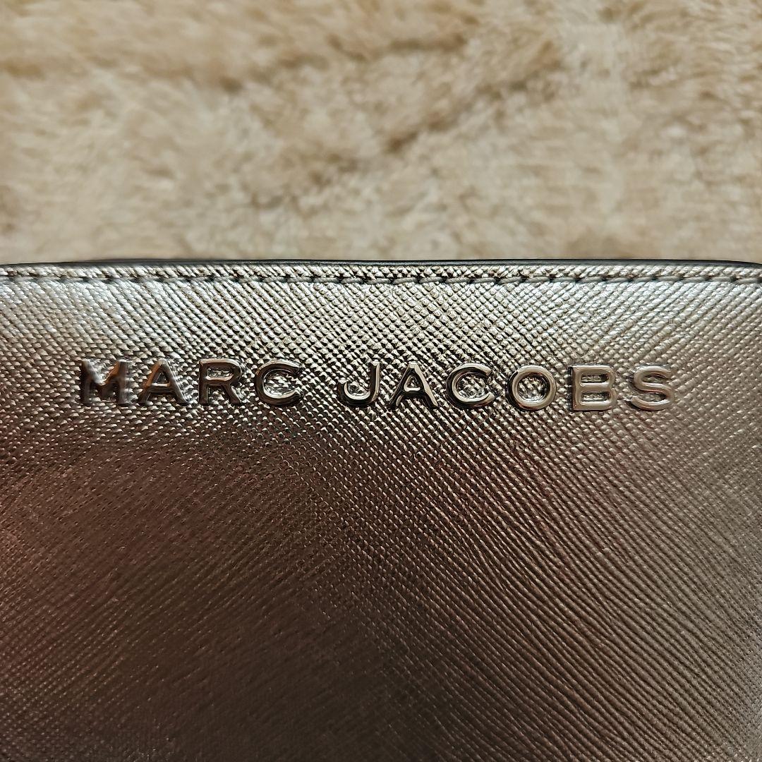 MARC JACOBS シルバー 二つ折り財布