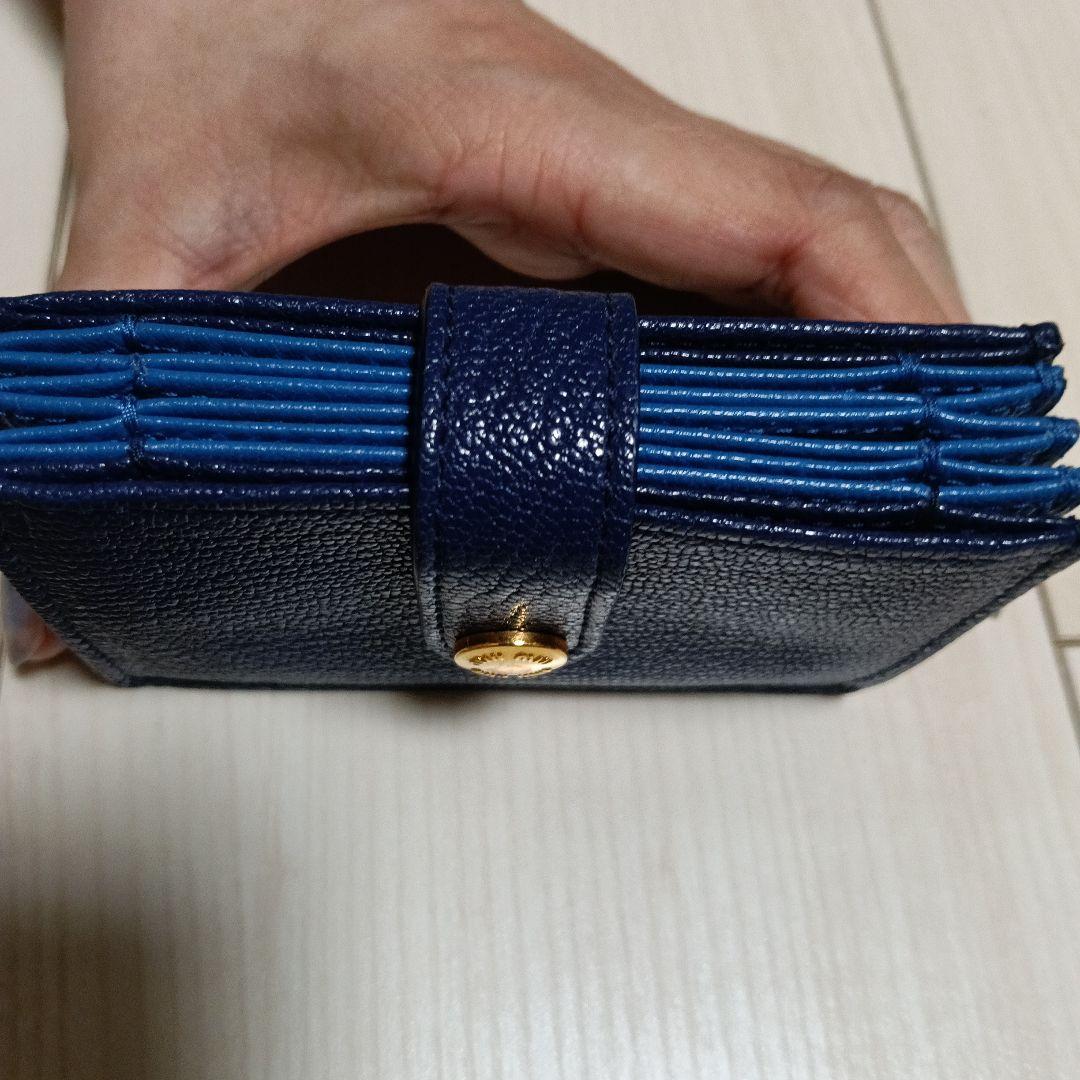 miu miu ネイビー カードケース
