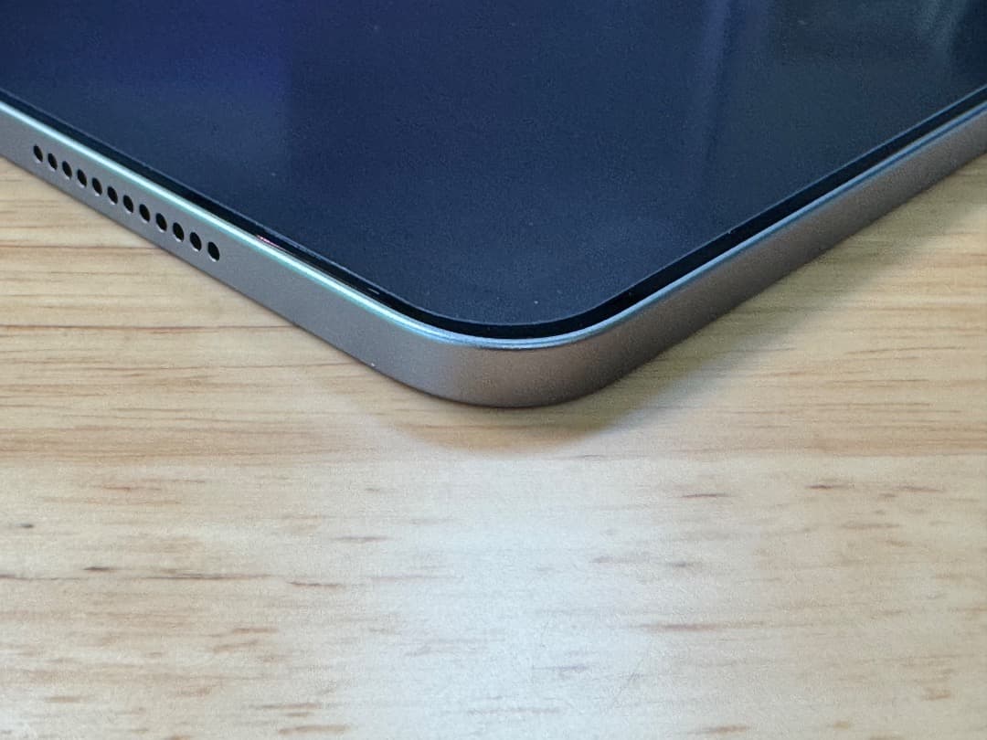 iPad Air 13インチ (M3) Wi-Fi 256GB　スペースグレイ