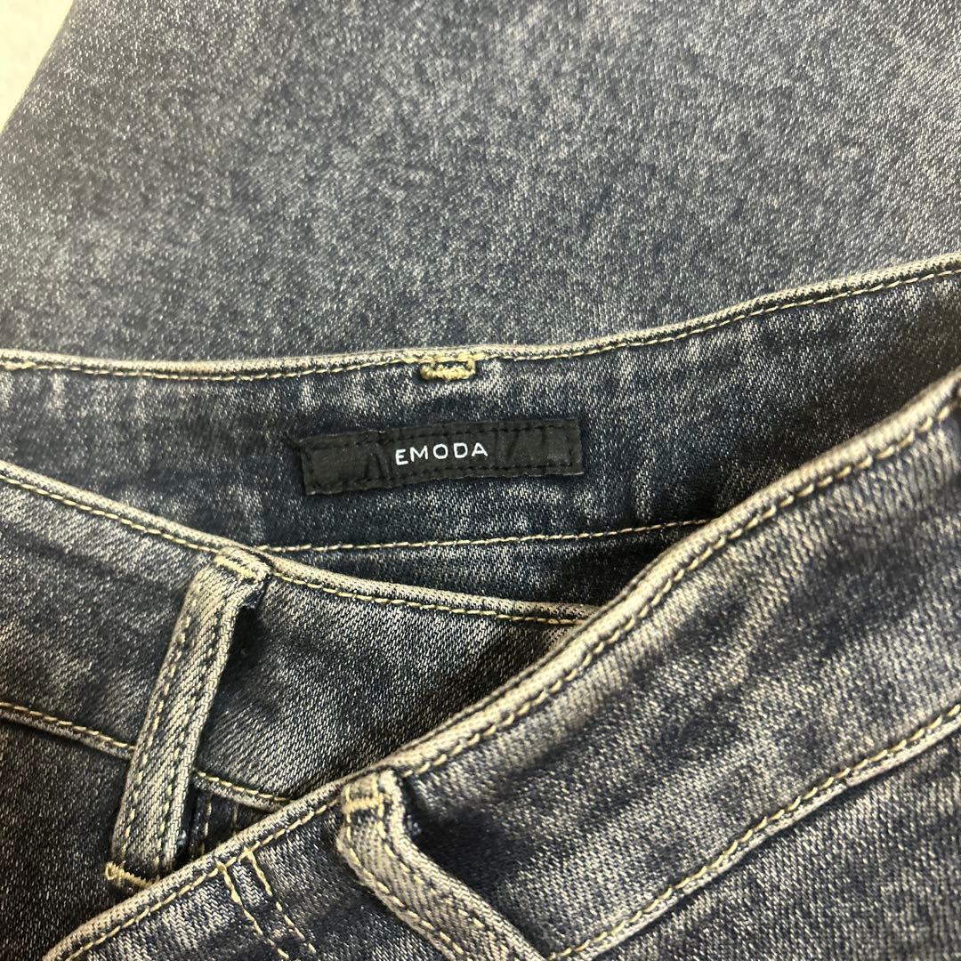 EMODA フレアパンツ　新品未使用